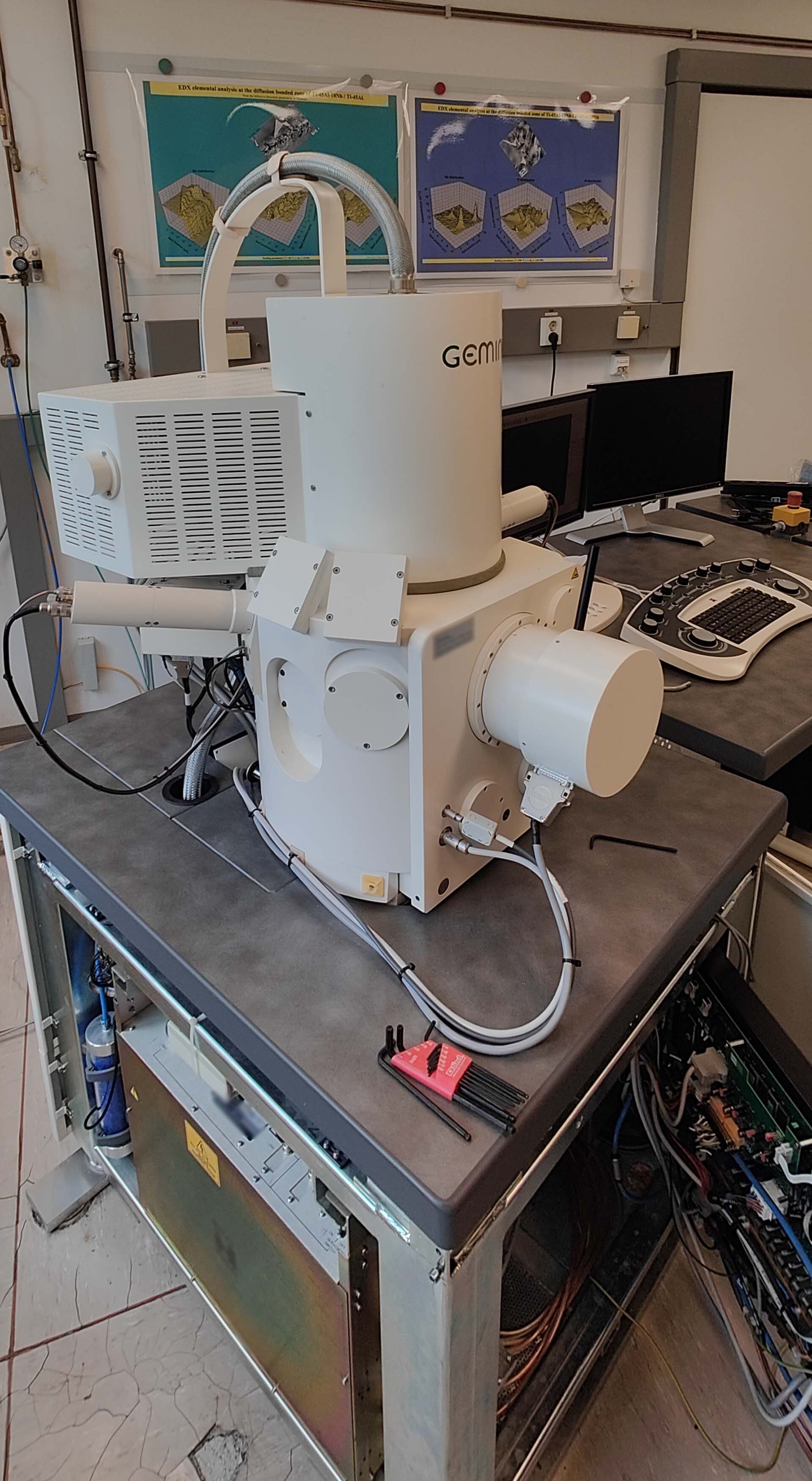 その他 em0130emi LEO / ZEISS Gemini 1530 SEM used for sale price #293826606 > buy