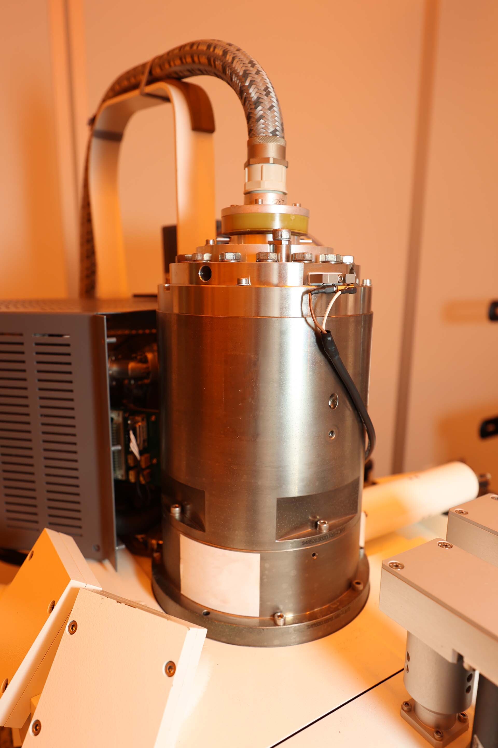 Foto Verwendet LEO / ZEISS Supra 55 Zum Verkauf
