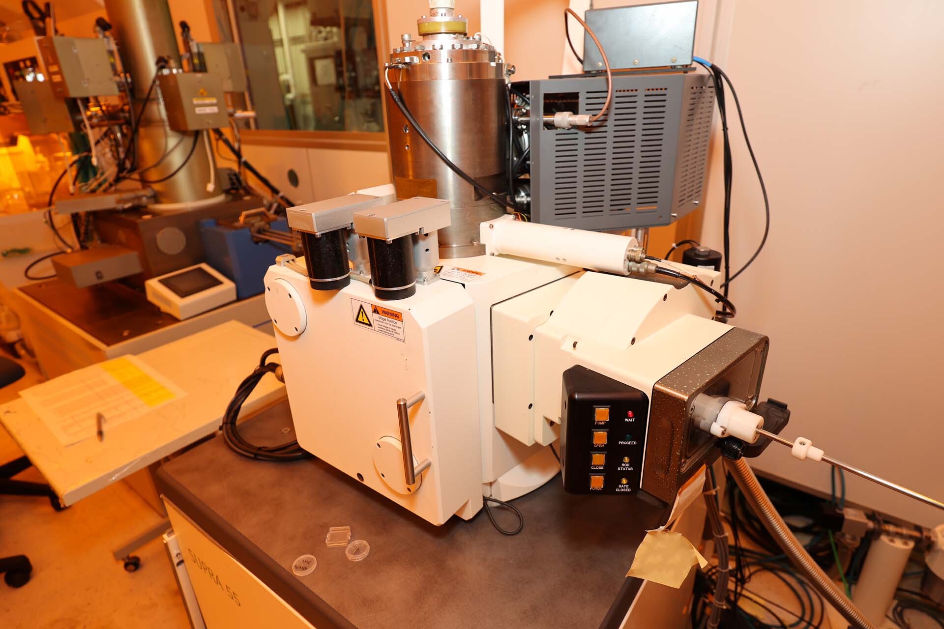 Foto Verwendet LEO / ZEISS Supra 55 Zum Verkauf