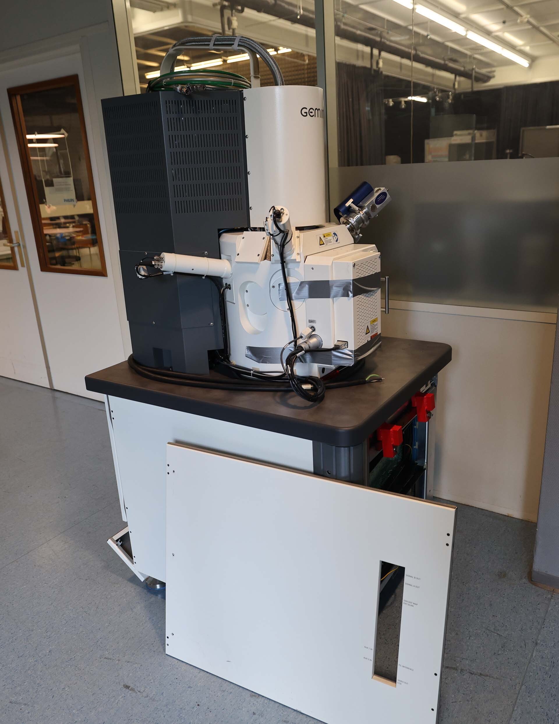 圖為 已使用的 LEO / ZEISS Supra 55-VP 待售