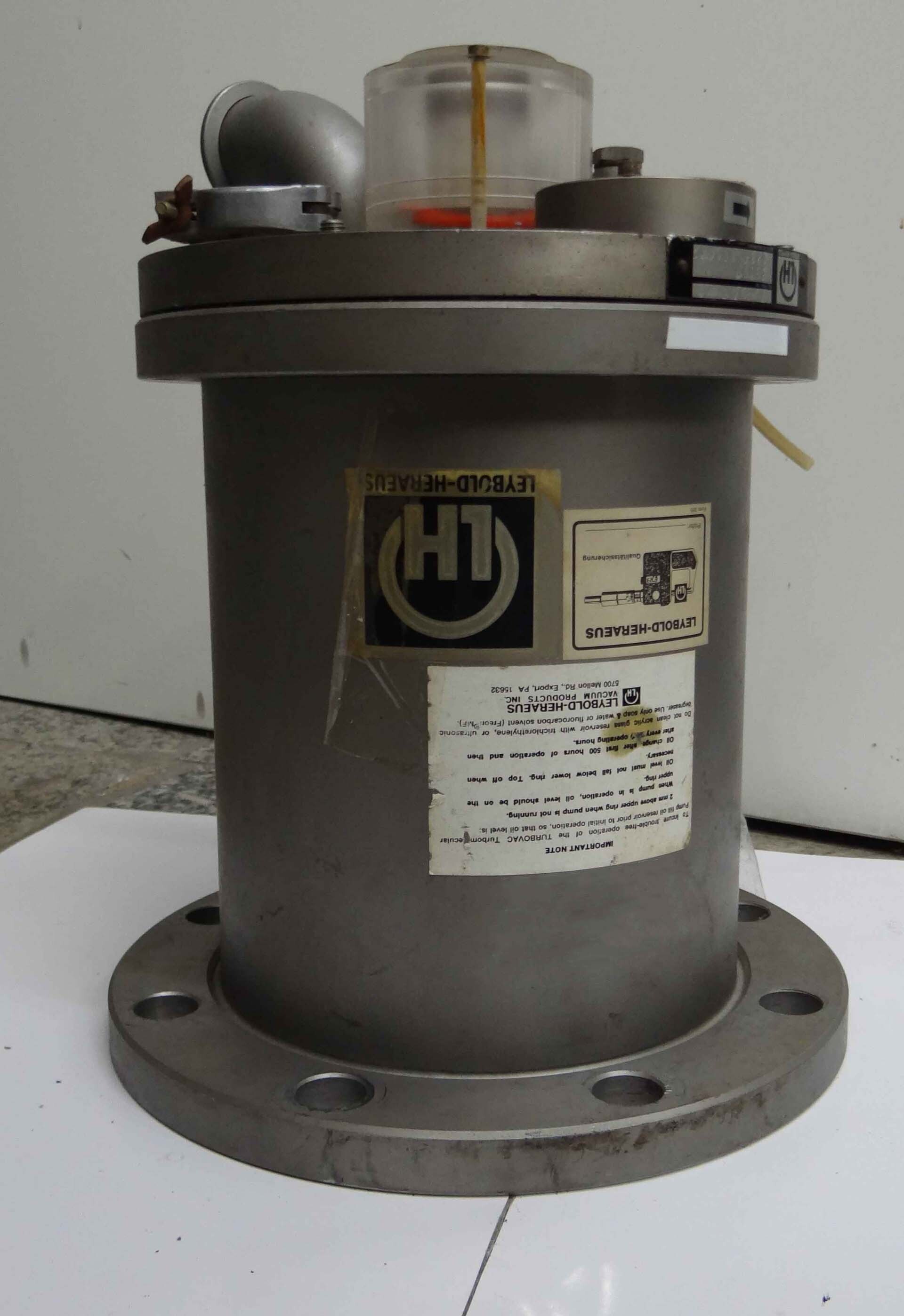 Foto Verwendet LEYBOLD HERAEUS 450 Zum Verkauf