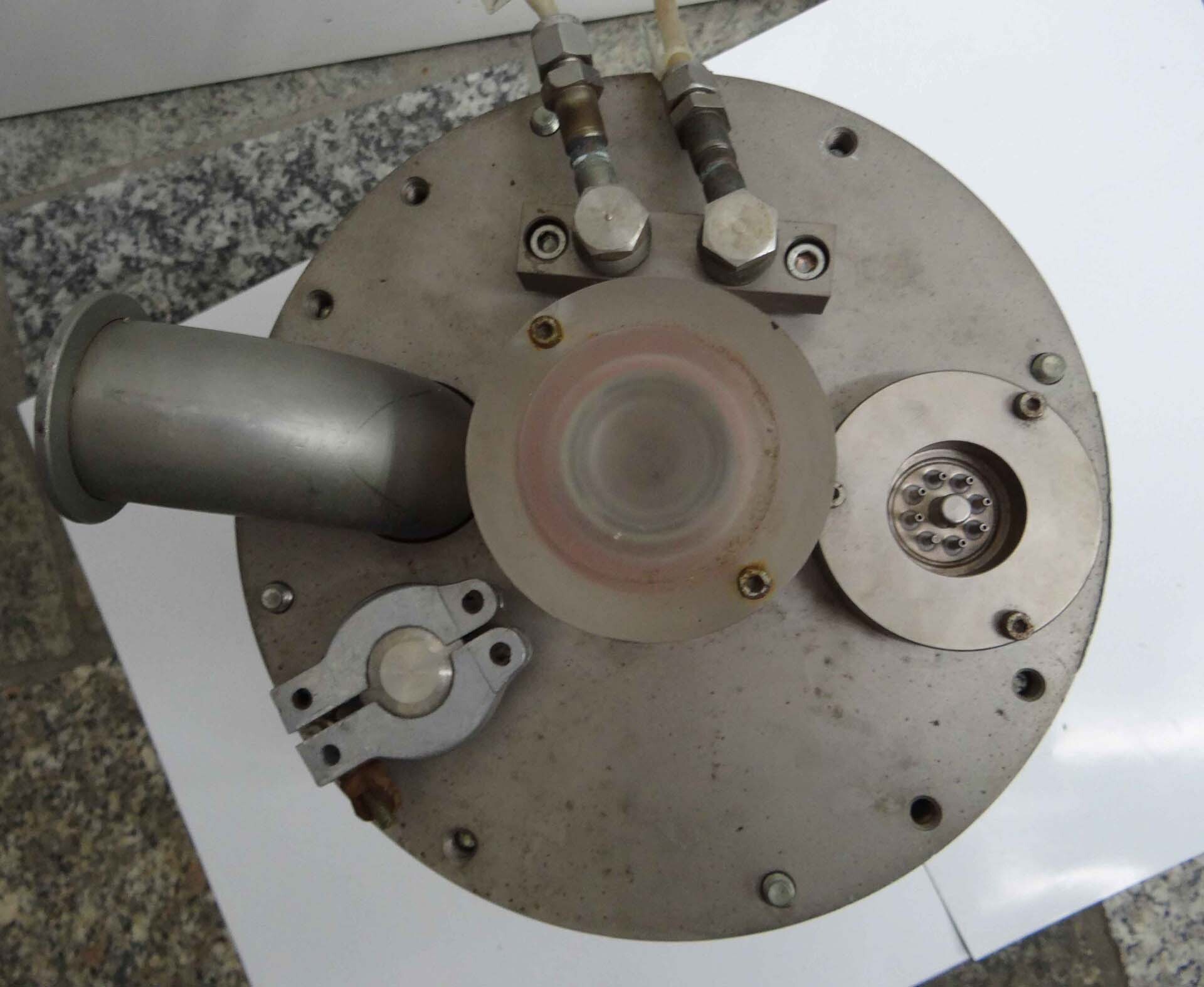 Foto Verwendet LEYBOLD HERAEUS 450 Zum Verkauf