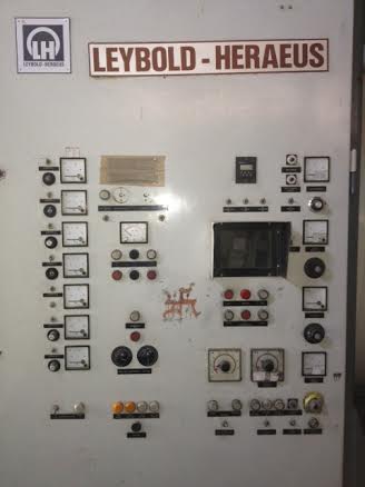 Photo Used LEYBOLD HERAEUS A650 L2-K For Sale