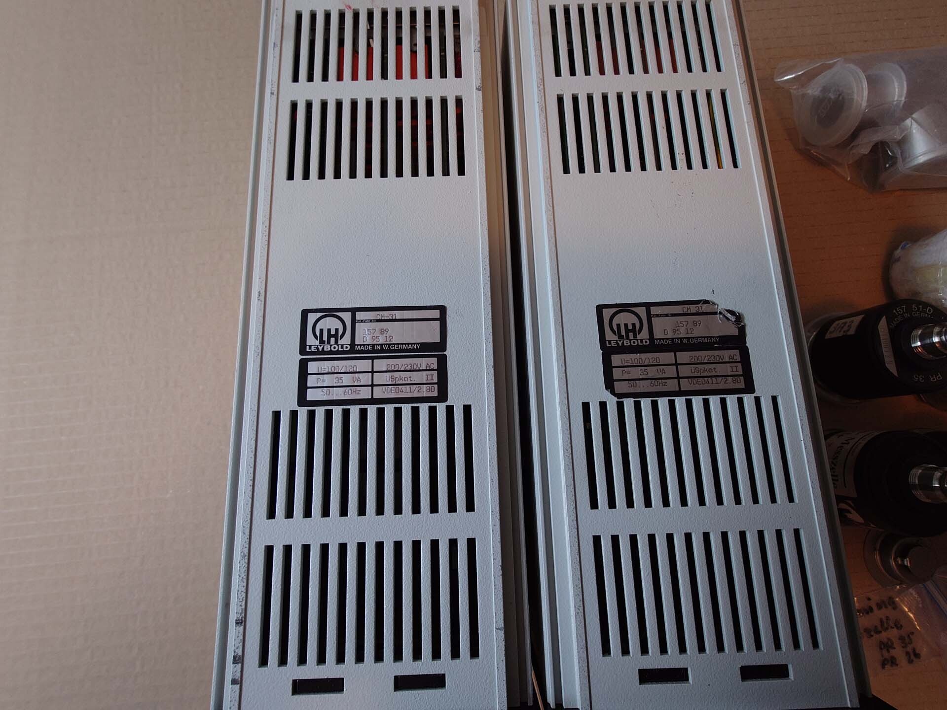 图为 已使用的 LEYBOLD HERAEUS Combivac CM31 待售