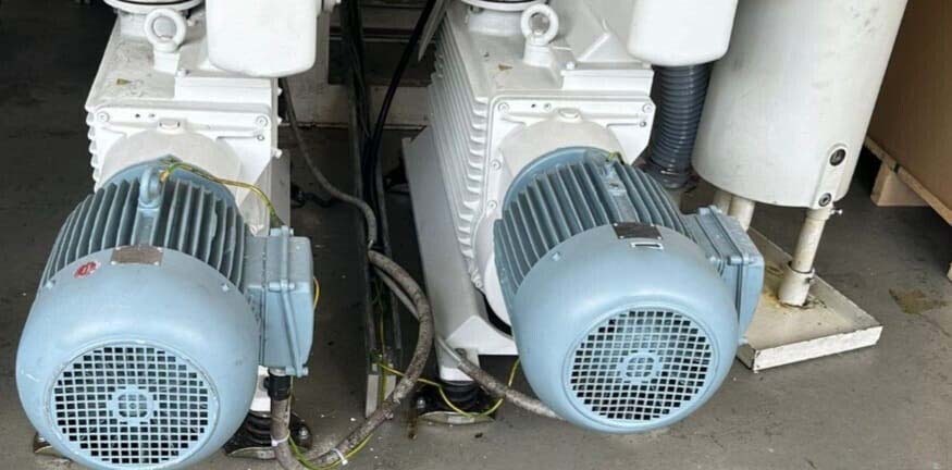 Photo Utilisé LEYBOLD HERAEUS DK200 À vendre