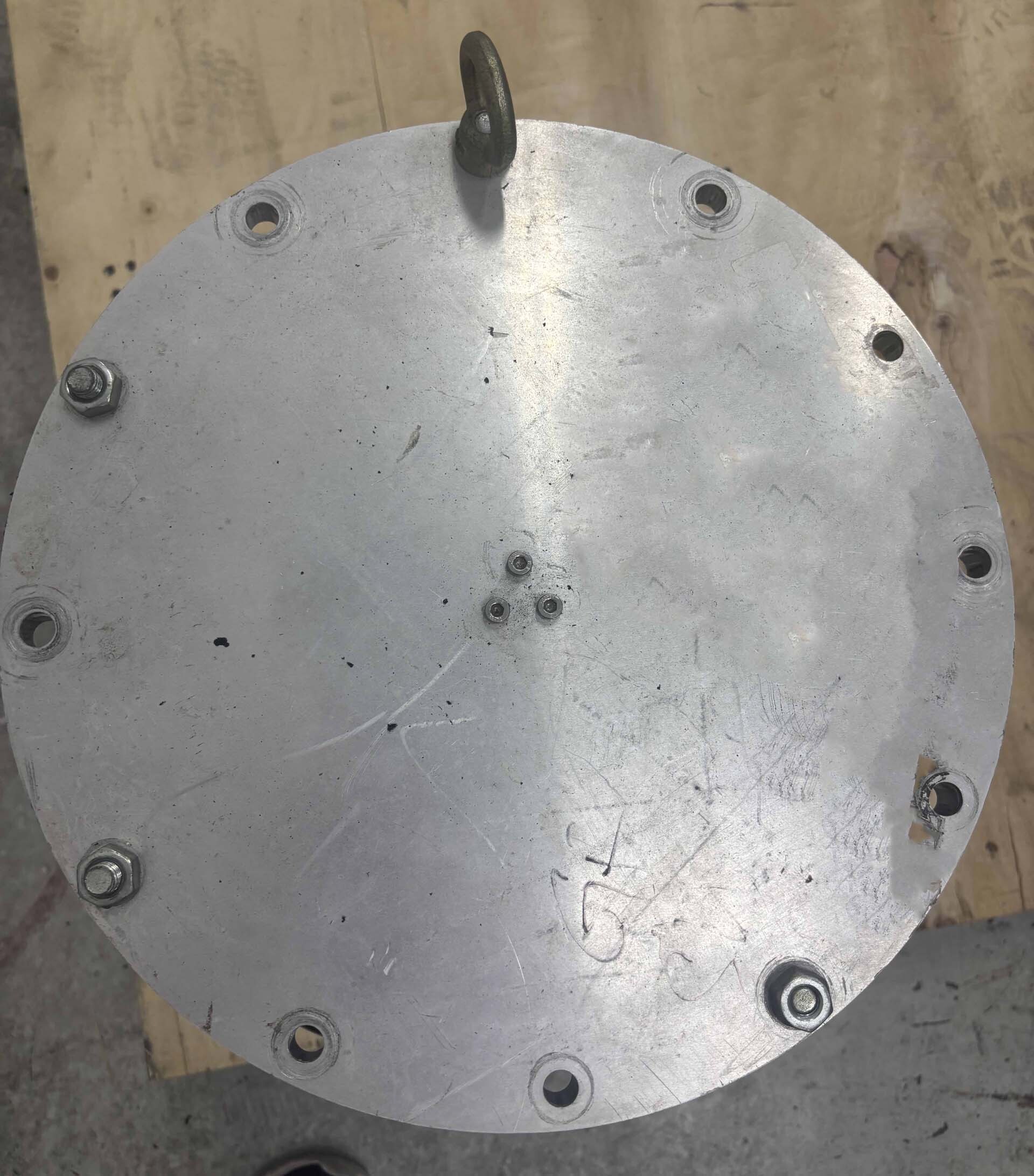 Photo Utilisé LEYBOLD HERAEUS MAG 2000 À vendre