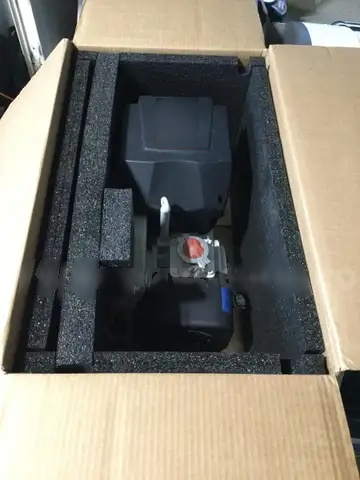 사진 사용됨 LEYBOLD HERAEUS Sogevac SV65 BI FC 판매용