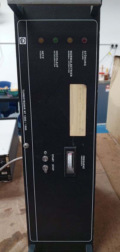 Foto Verwendet LEYBOLD HERAEUS Turbotronik NT 1000/1500 Zum Verkauf