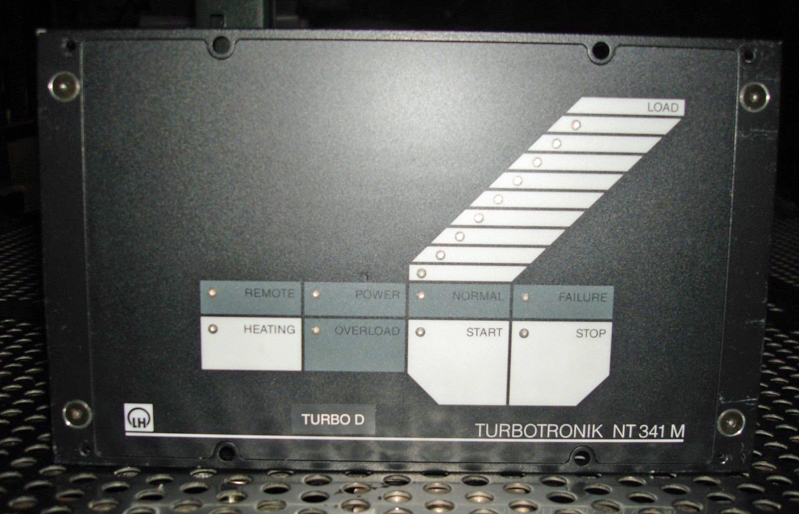 图为 已使用的 LEYBOLD HERAEUS Turbotronik NT 341 MT 待售