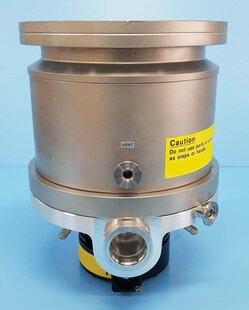 LEYBOLD HERAEUS TurboVac 1000C #293679002