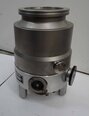 Photo Utilisé LEYBOLD HERAEUS TurboVac 360CSV À vendre