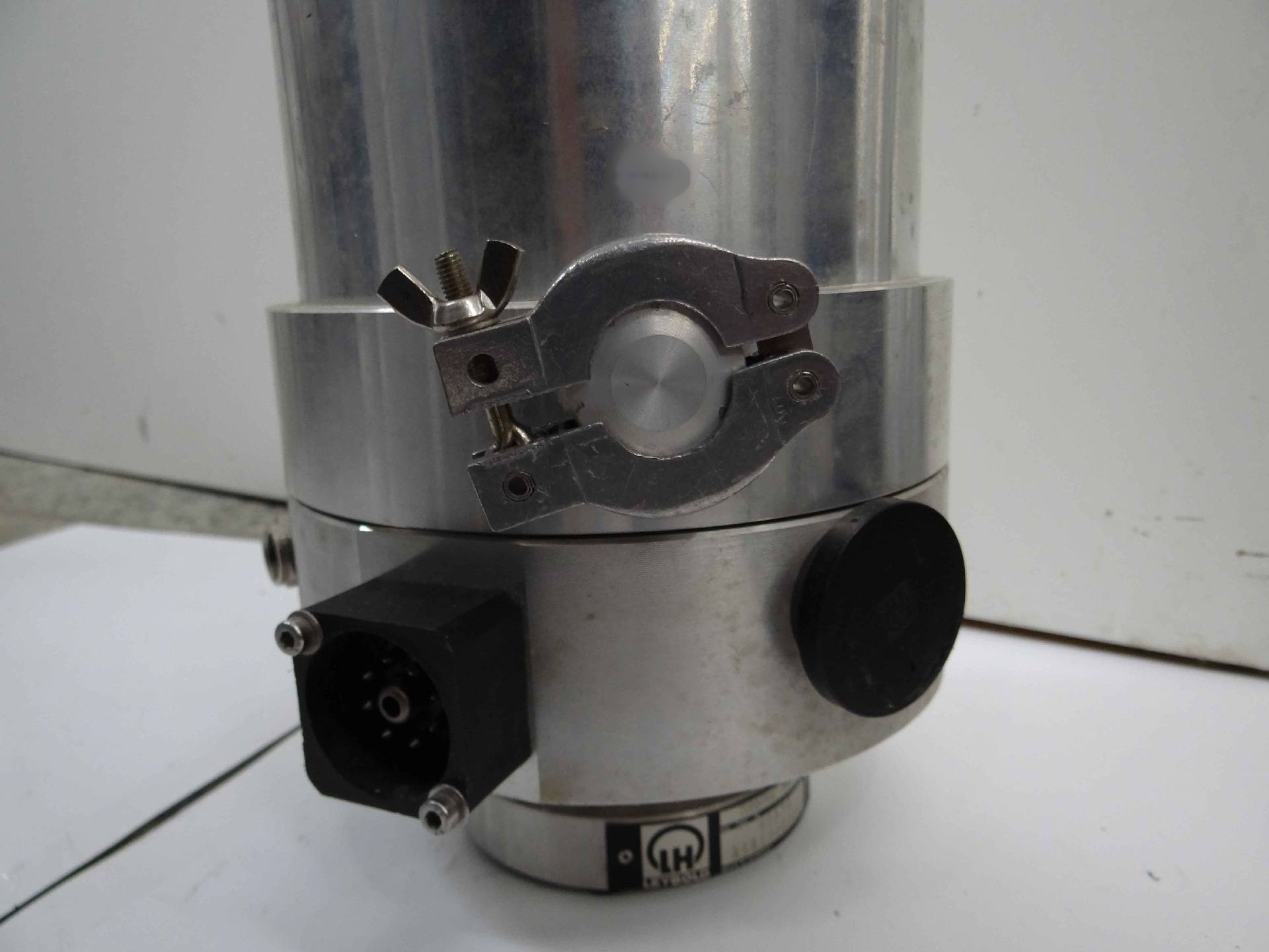 사진 사용됨 LEYBOLD HERAEUS TurboVac 361 판매용