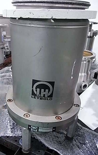 圖為 已使用的 LEYBOLD HERAEUS TurboVac 450 待售