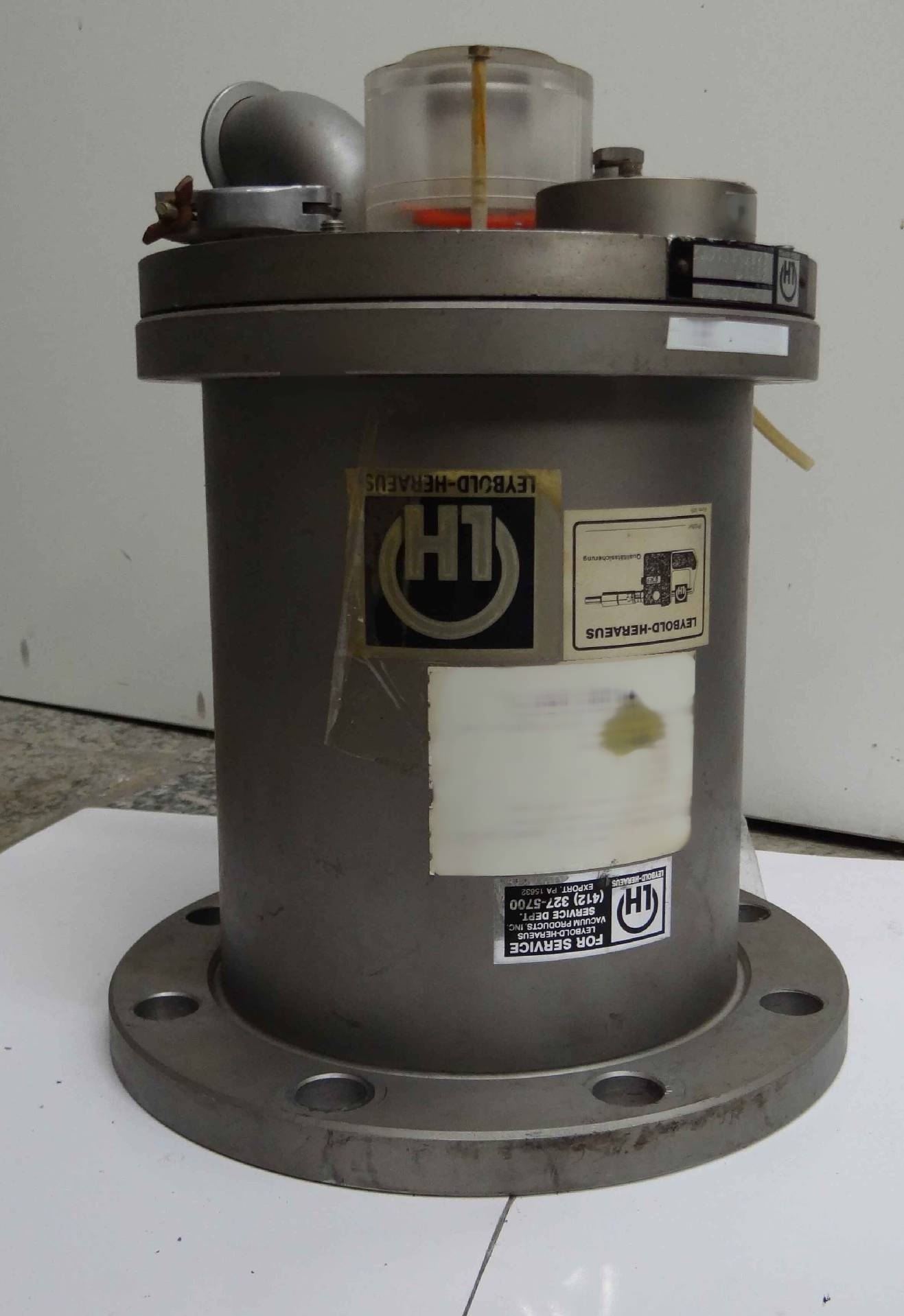사진 사용됨 LEYBOLD HERAEUS TurboVac 450 판매용