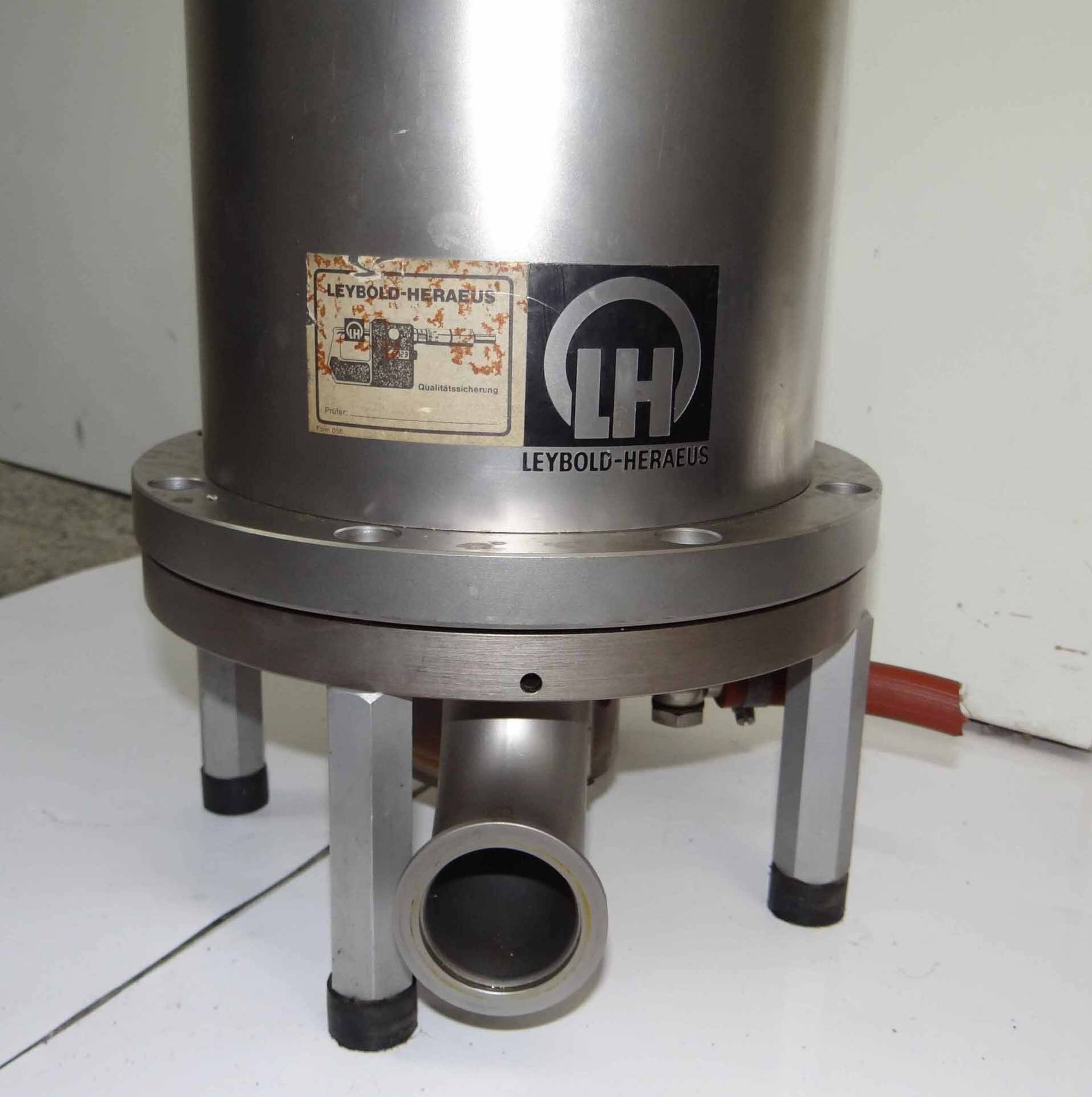 사진 사용됨 LEYBOLD HERAEUS TurboVac 450 판매용