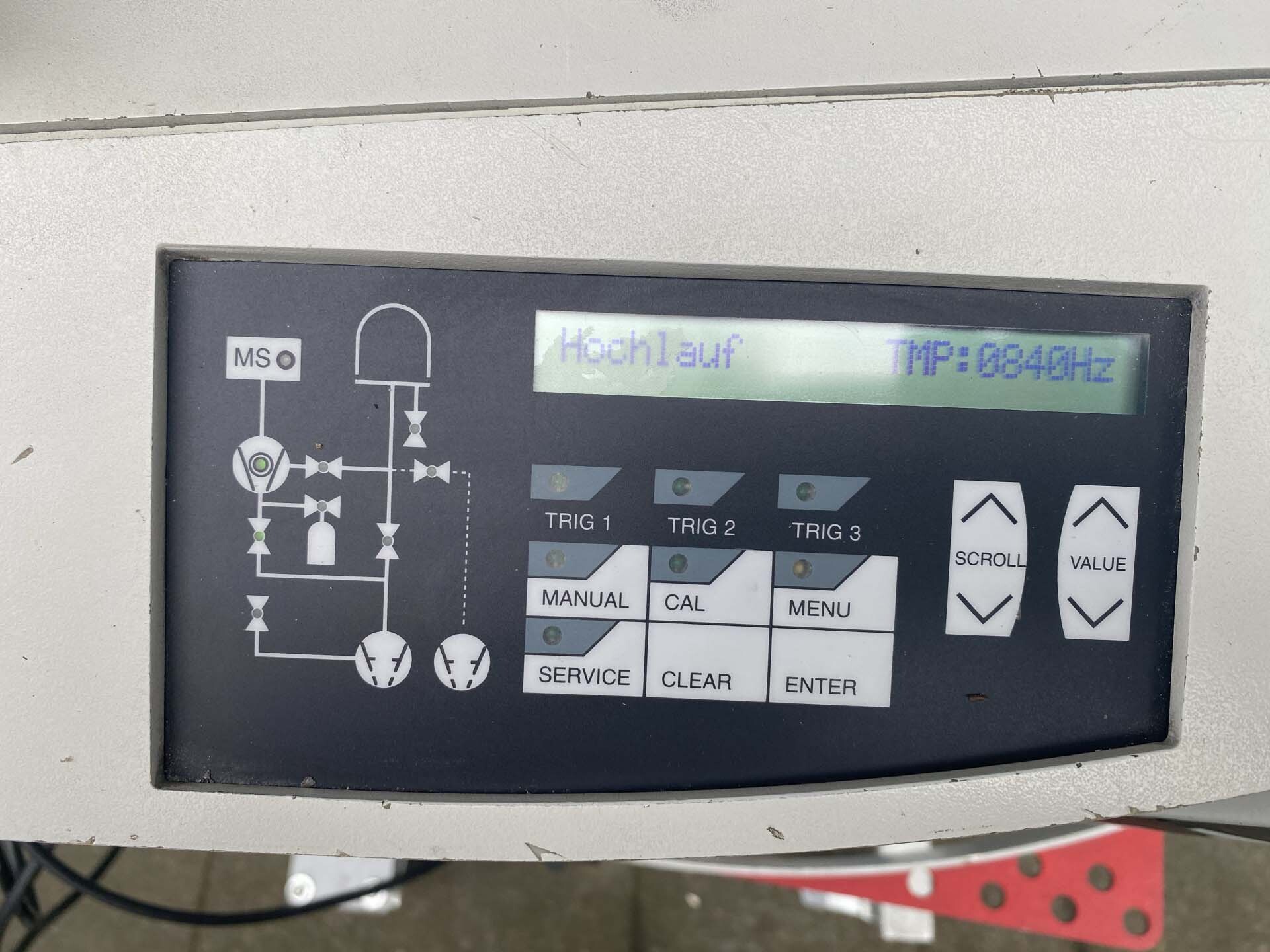 フォト（写真） 使用される LEYBOLD HERAEUS UL 200 販売のために