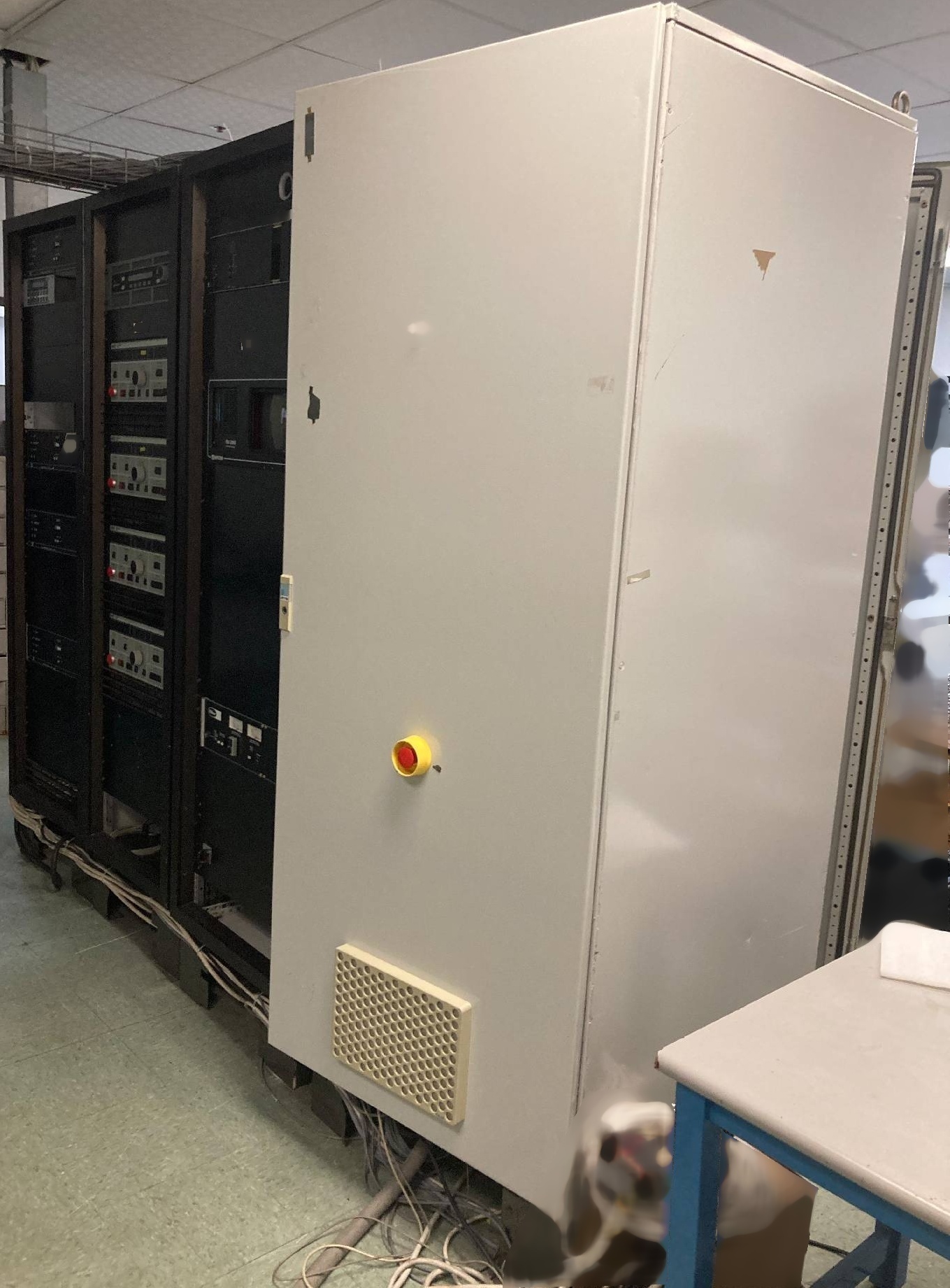 圖為 已使用的 LEYBOLD HERAEUS Z6000 待售