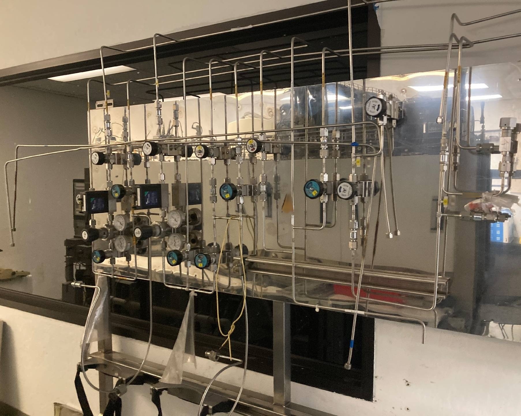 圖為 已使用的 LEYBOLD HERAEUS Z6000 待售