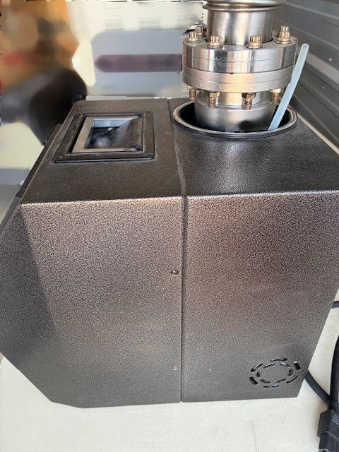 圖為 已使用的 LEYBOLD BMH70 待售