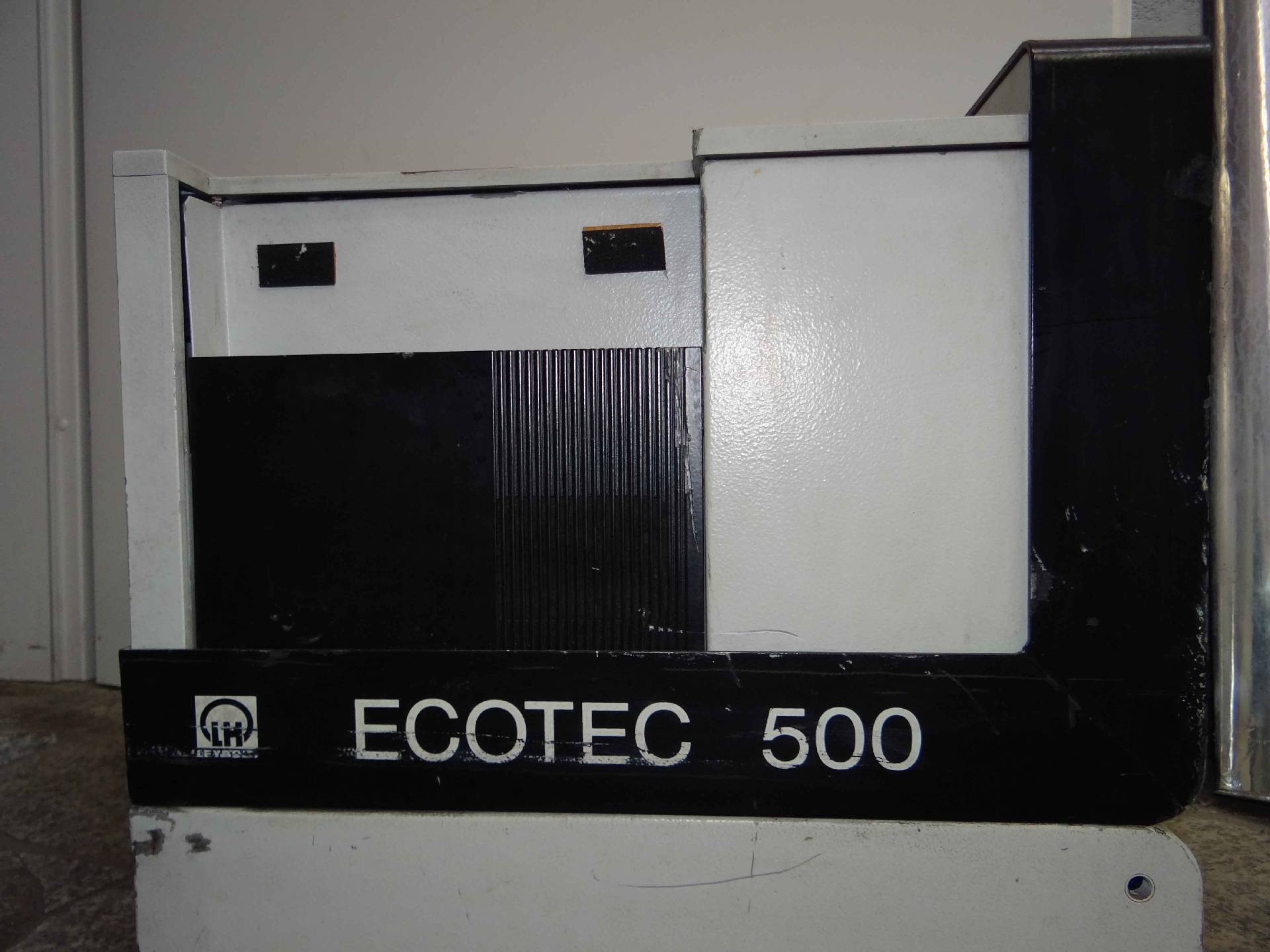 Photo Utilisé LEYBOLD Ecotec 500 À vendre