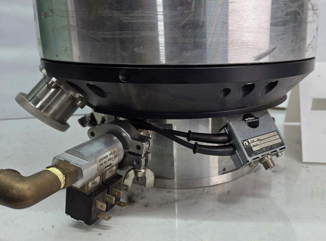 图为 已使用的 LEYBOLD MAG W 2200C 待售