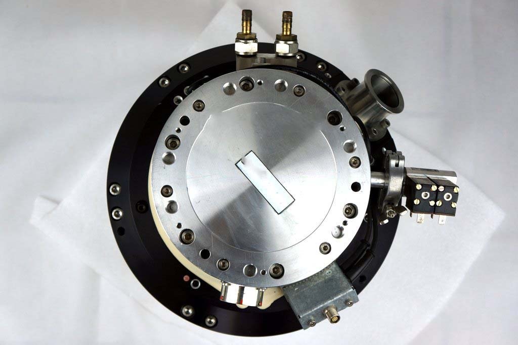 图为 已使用的 LEYBOLD MAG W 2200C 待售