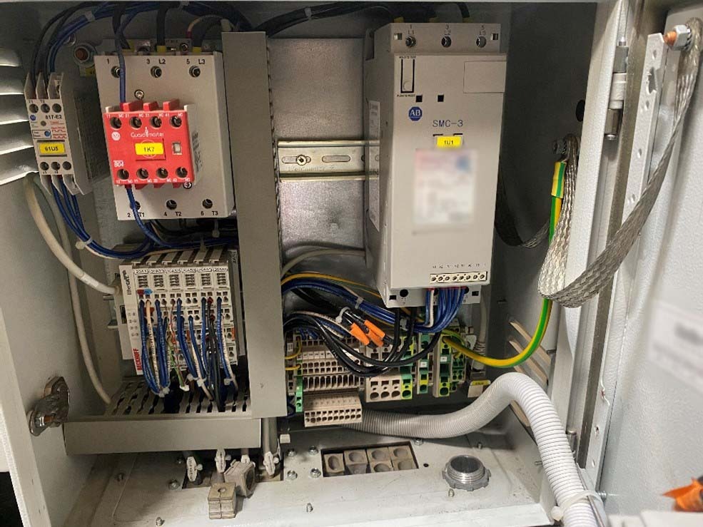 圖為 已使用的 LEYBOLD SP 630 待售