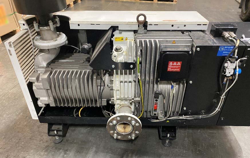 圖為 已使用的 LEYBOLD SP 630 待售