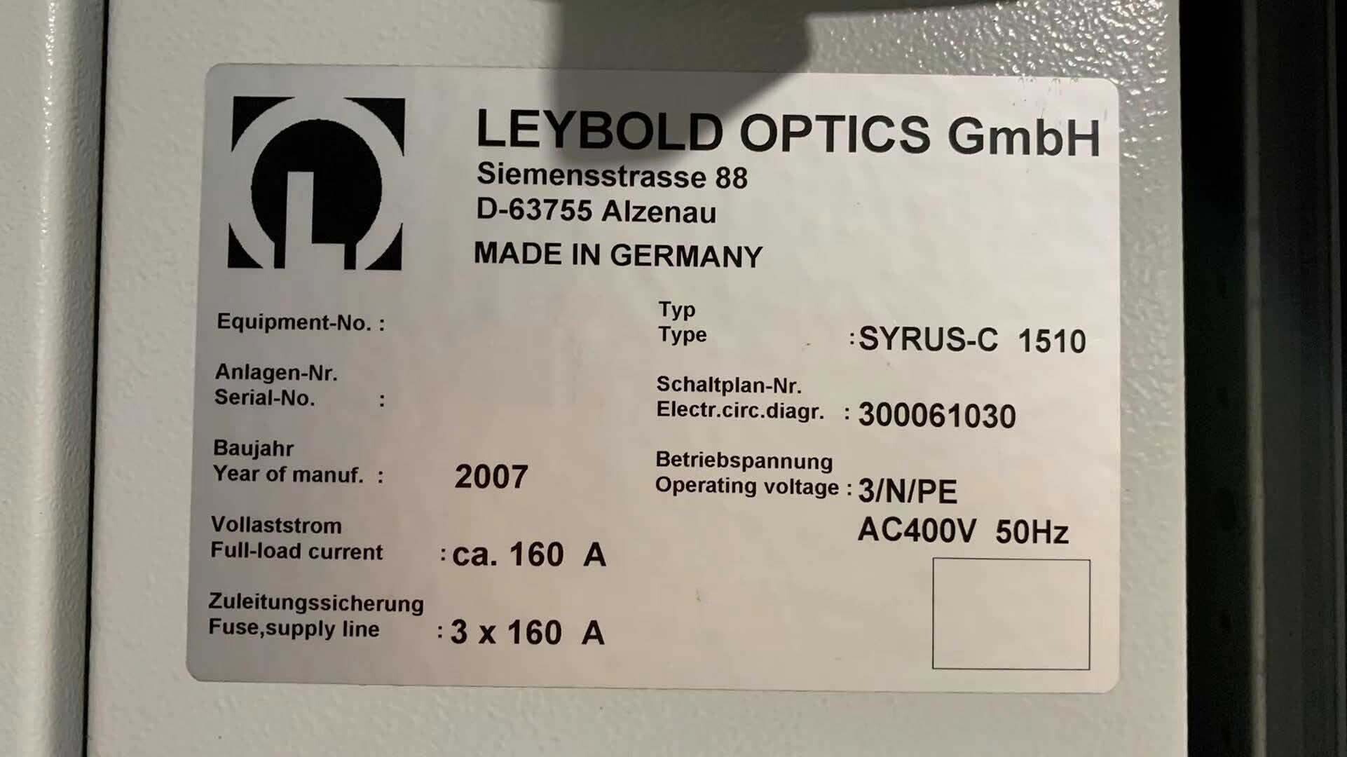 Photo Used LEYBOLD Syrus 1510C For Sale