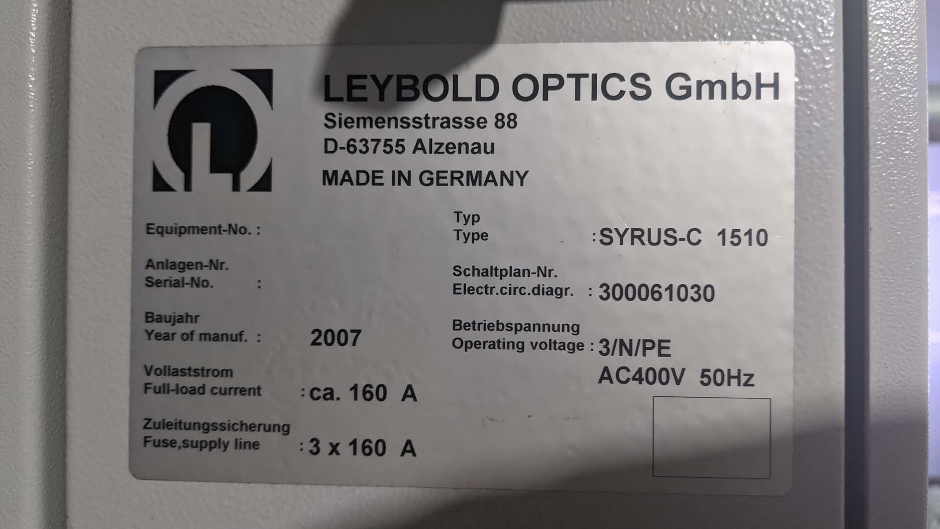 Photo Used LEYBOLD Syrus 1510C For Sale