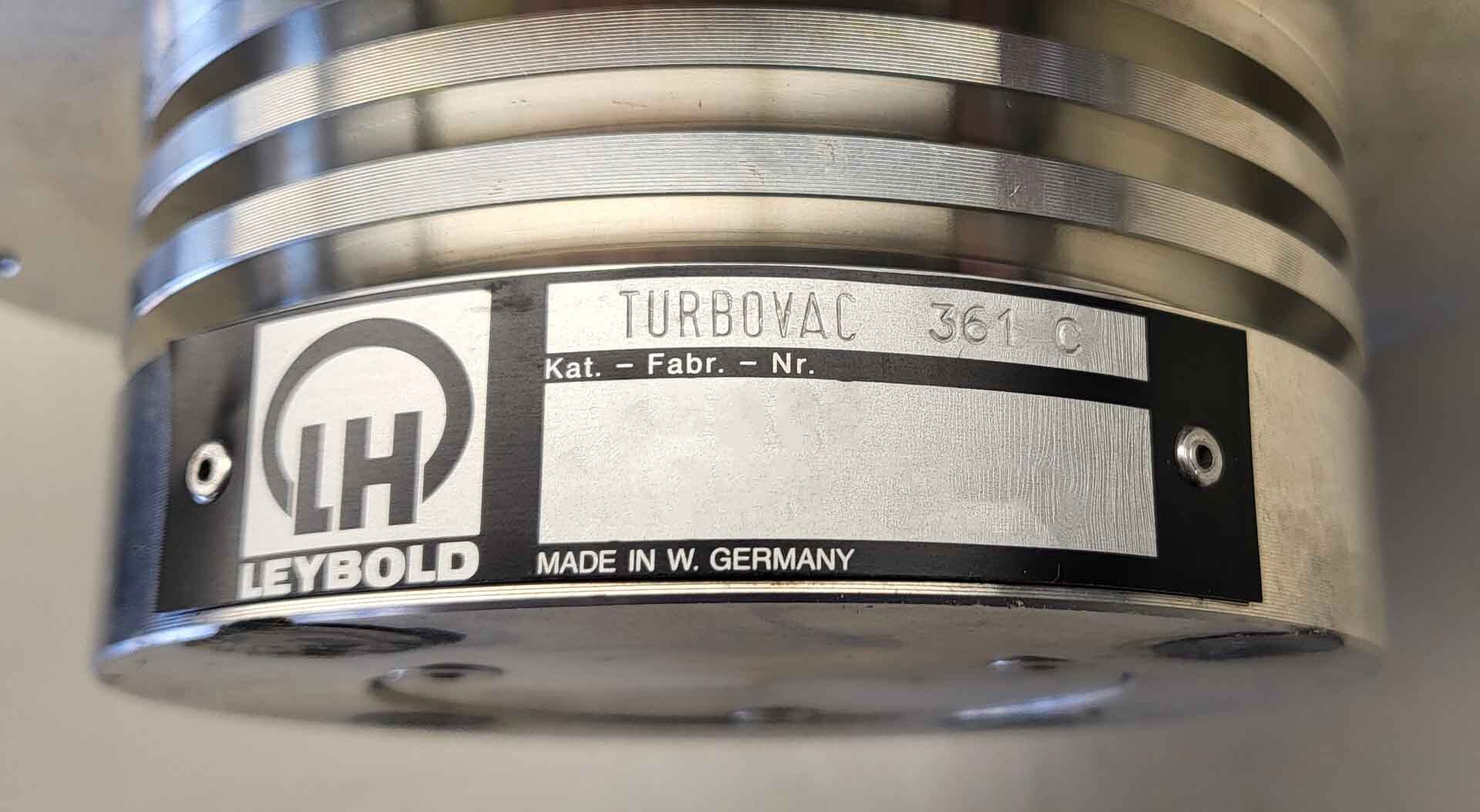 フォト（写真） 使用される LEYBOLD Turbovac 361C 販売のために