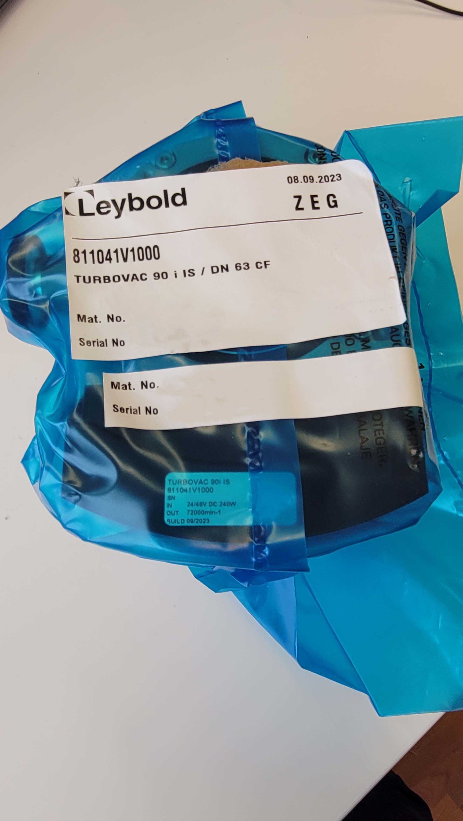 사진 사용됨 LEYBOLD Turbovac 90i IS 판매용