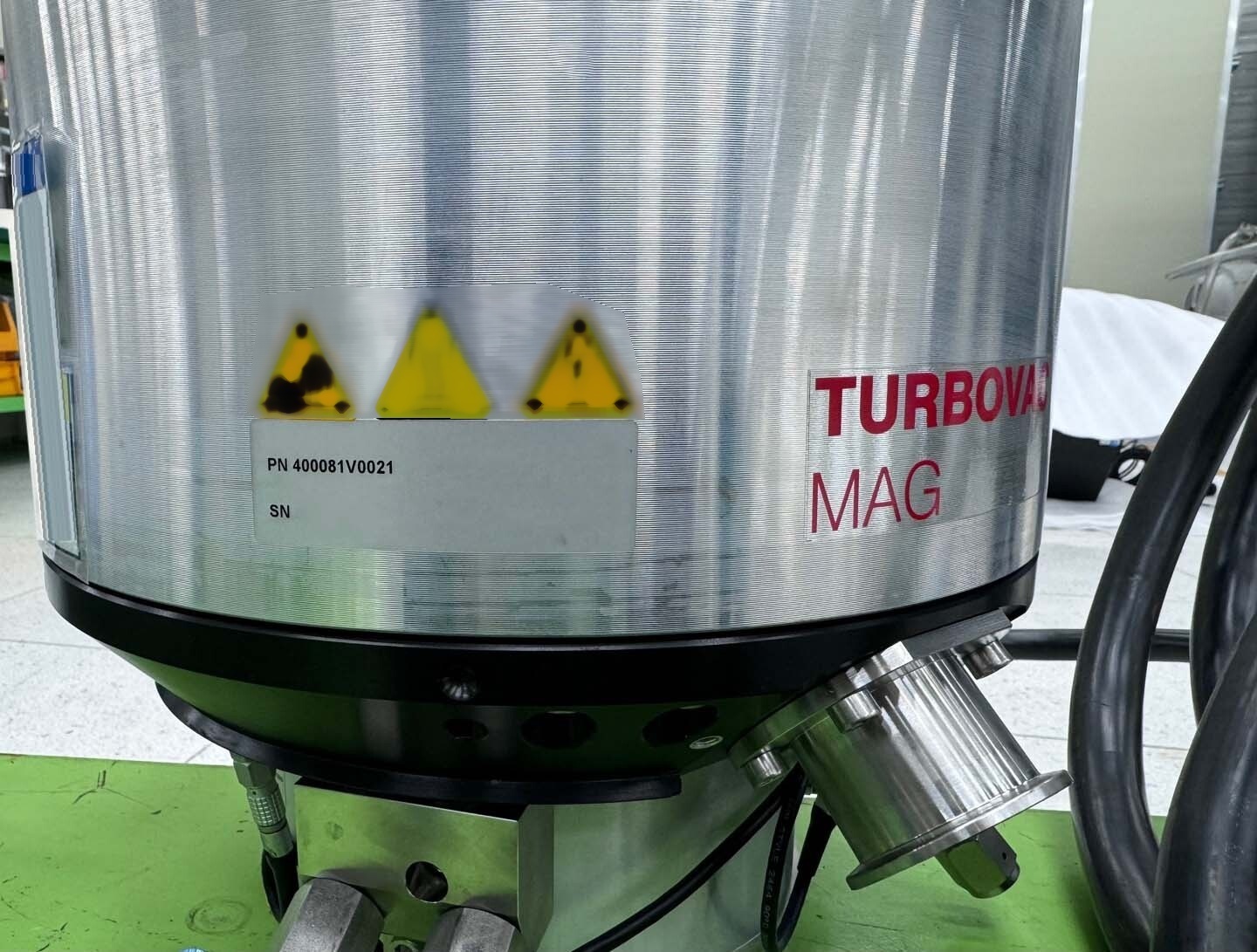 图为 已使用的 LEYBOLD Turbovac MAG W 2200C 待售