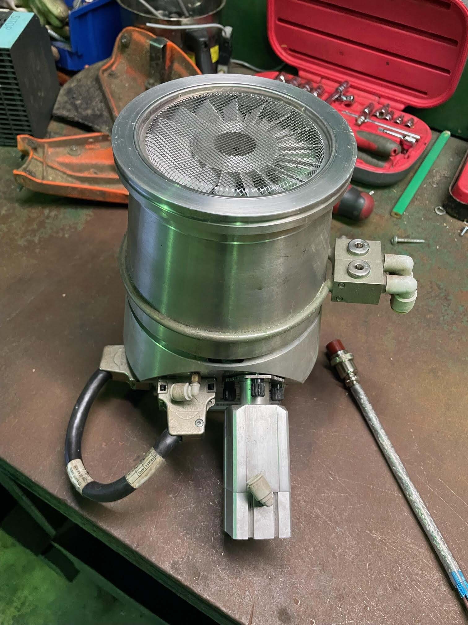 圖為 已使用的 VARIOUS Lot of pumps 待售