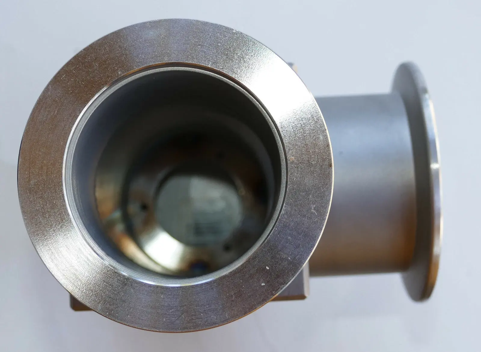 圖為 已使用的 LEYBOLD Vacuum Valve 待售