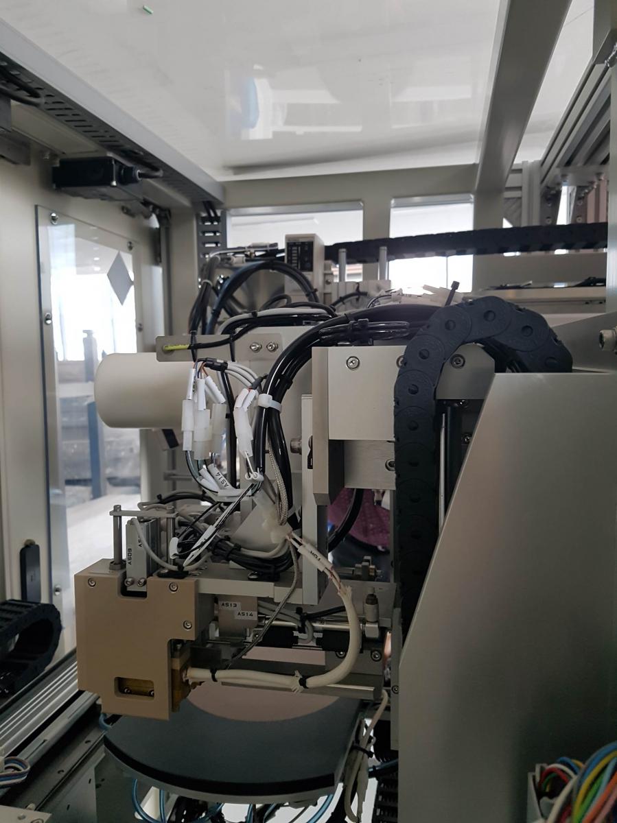 Photo Utilisé LINTEC RAD 3700 F/M À vendre