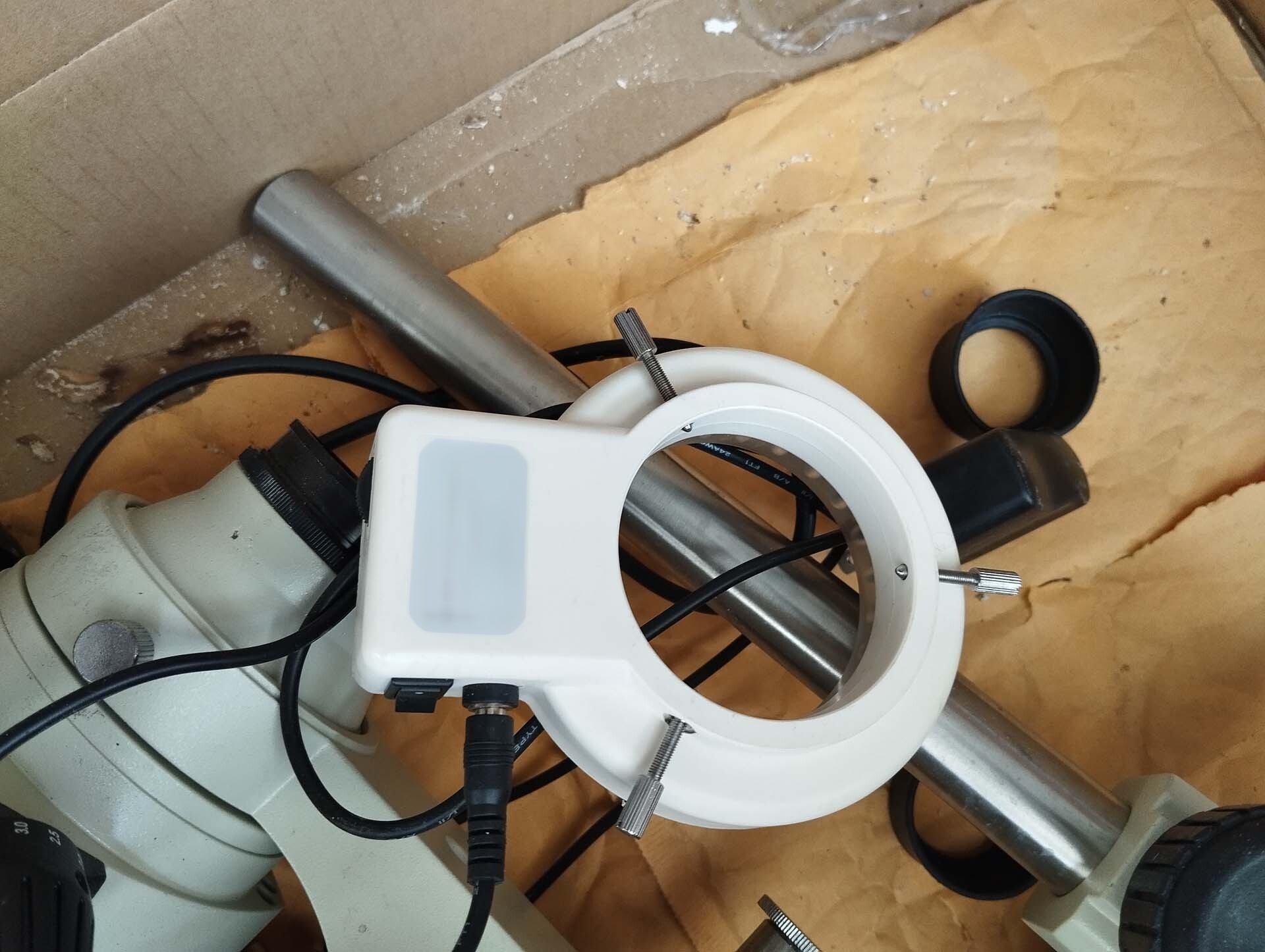 Photo Utilisé LW SCIENTIFIC Stereo microscope À vendre