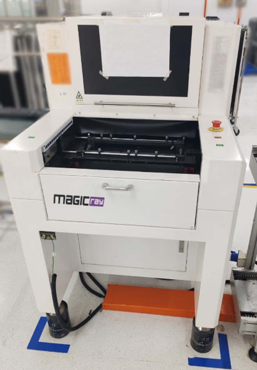 Foto Verwendet MAGIC-RAY V8 Zum Verkauf