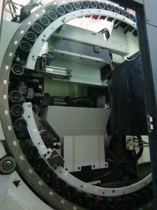 Photo Used MAKINO a61-5XR For Sale