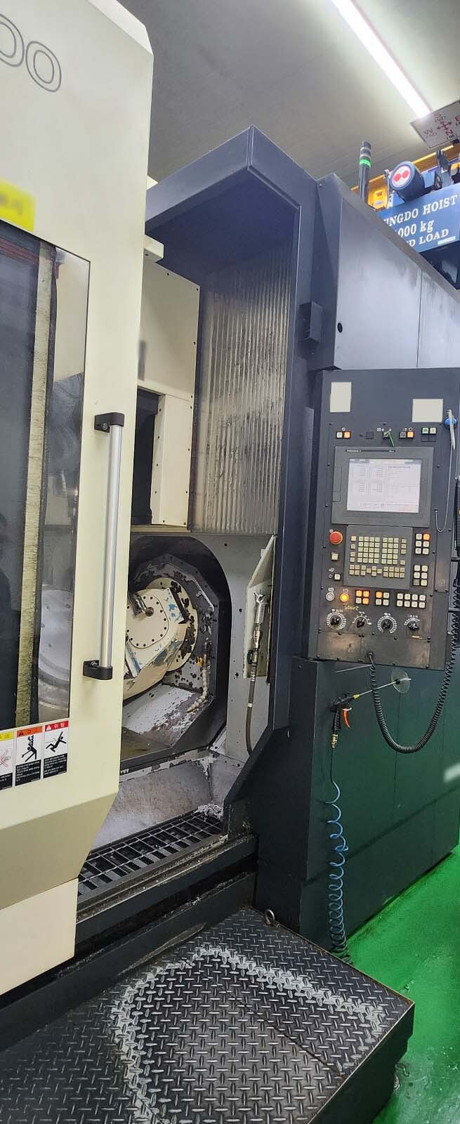 Photo Used MAKINO D500 For Sale