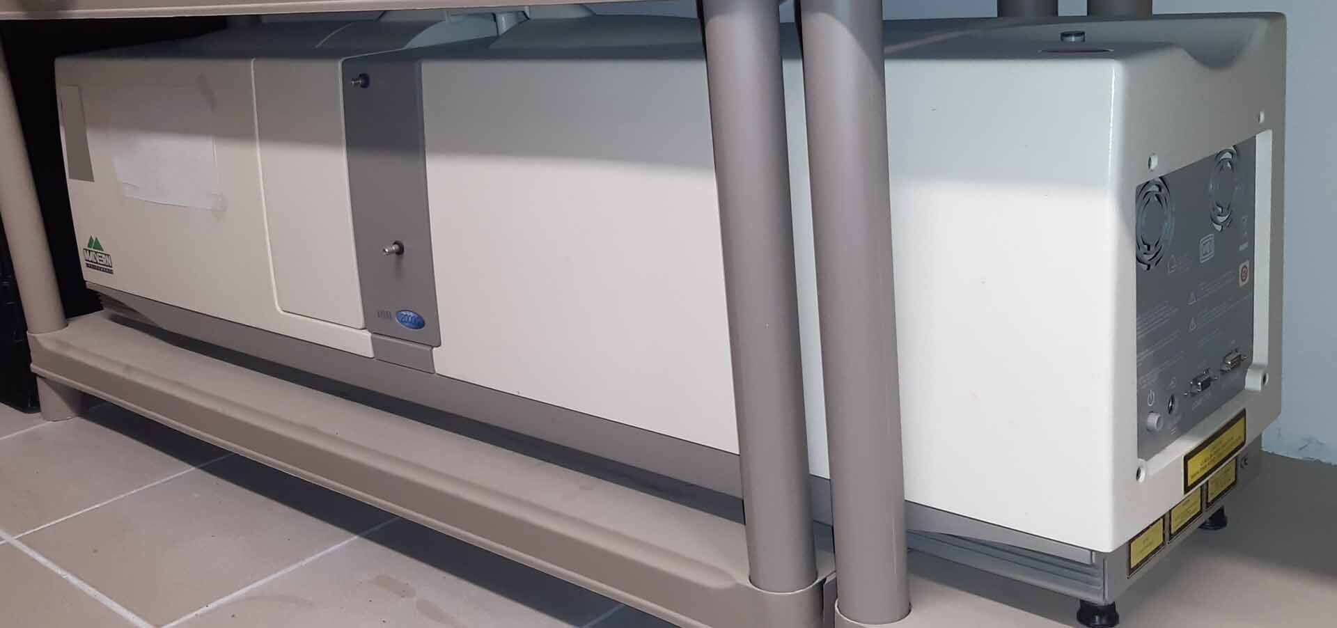 Photo Used MALVERN / PANALYTICAL Mastersizer 2000 For Sale