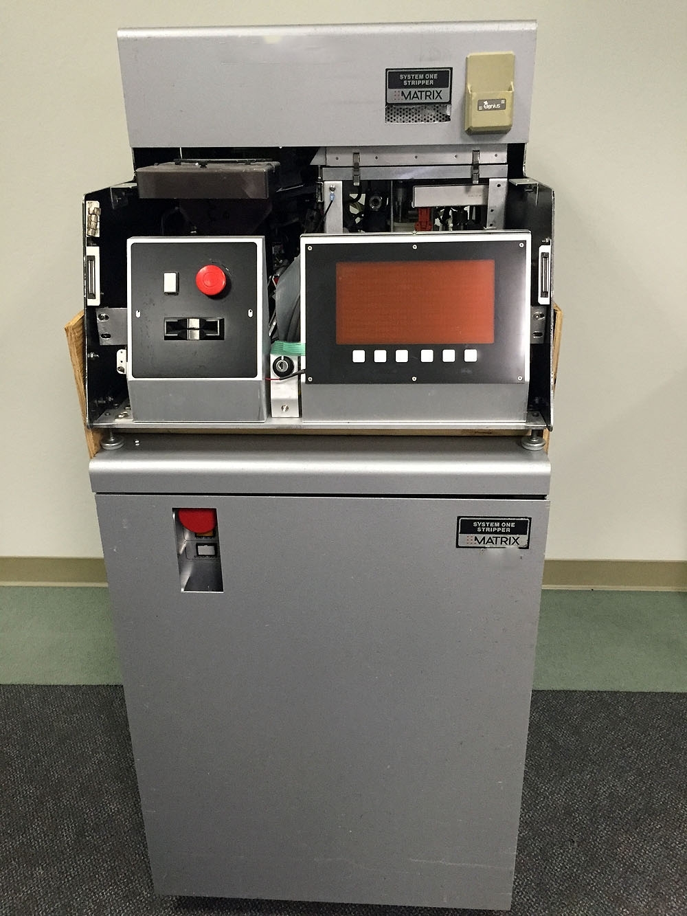 Photo Used MATRIX System One For Sale