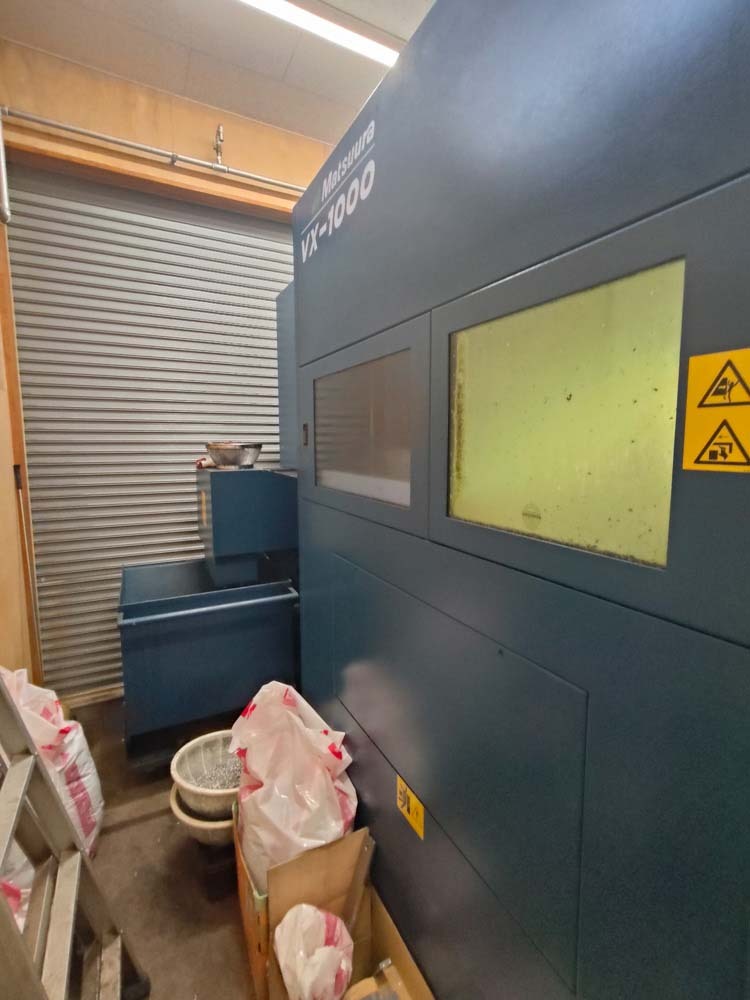 Photo Used MATSUURA VX-1000 For Sale