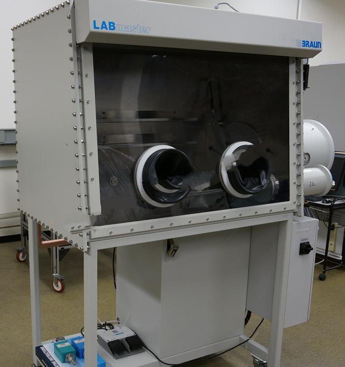 Photo Used MBRAUN LabMaster 130 For Sale