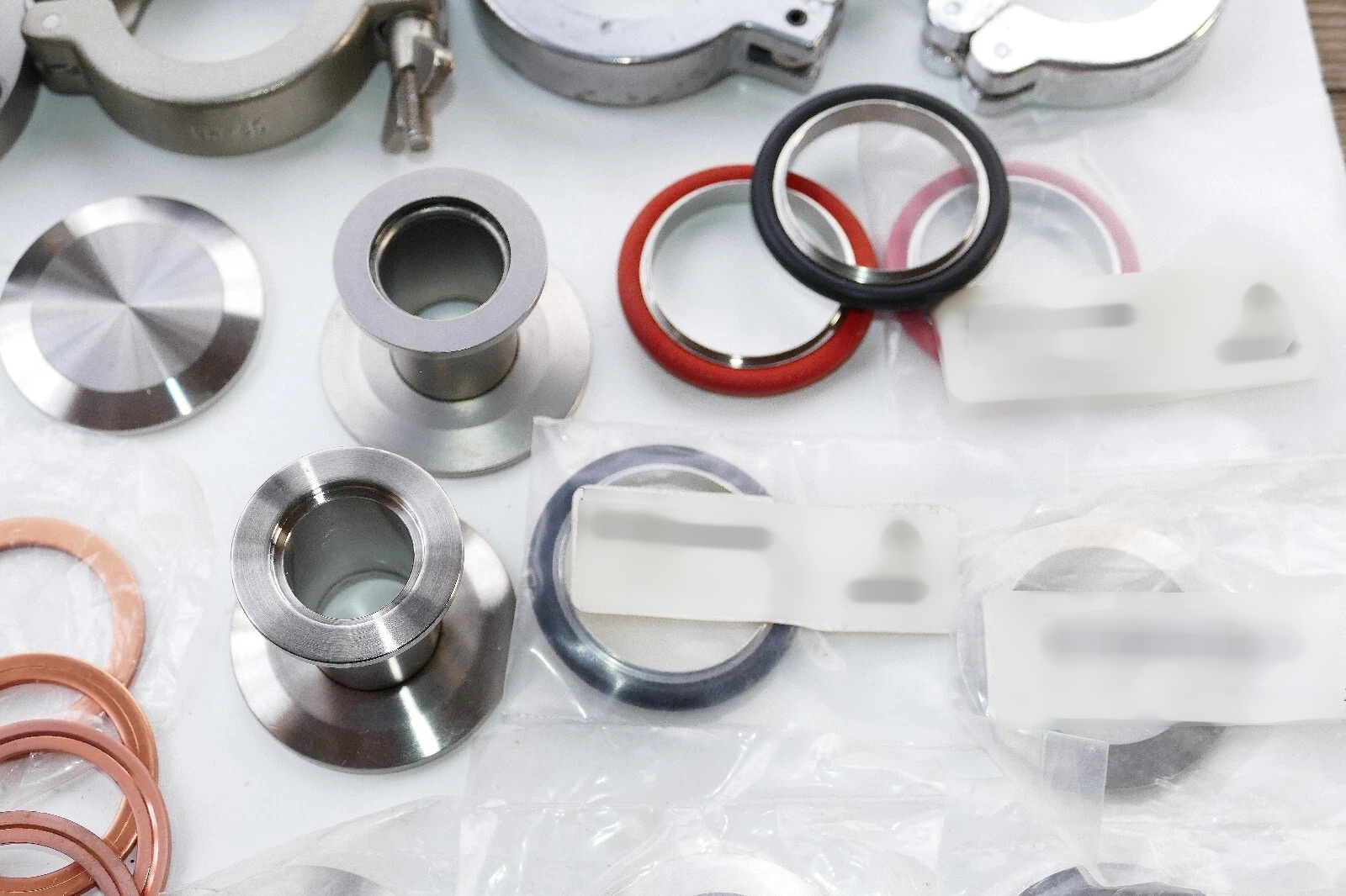 フォト（写真） 使用される MDC Lot of Spare Parts 販売のために