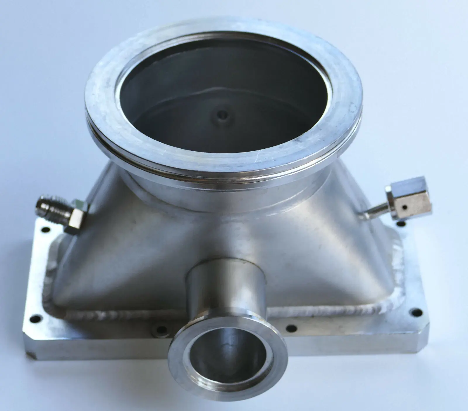 圖為 已使用的 MDC Vacuum Manifold 待售