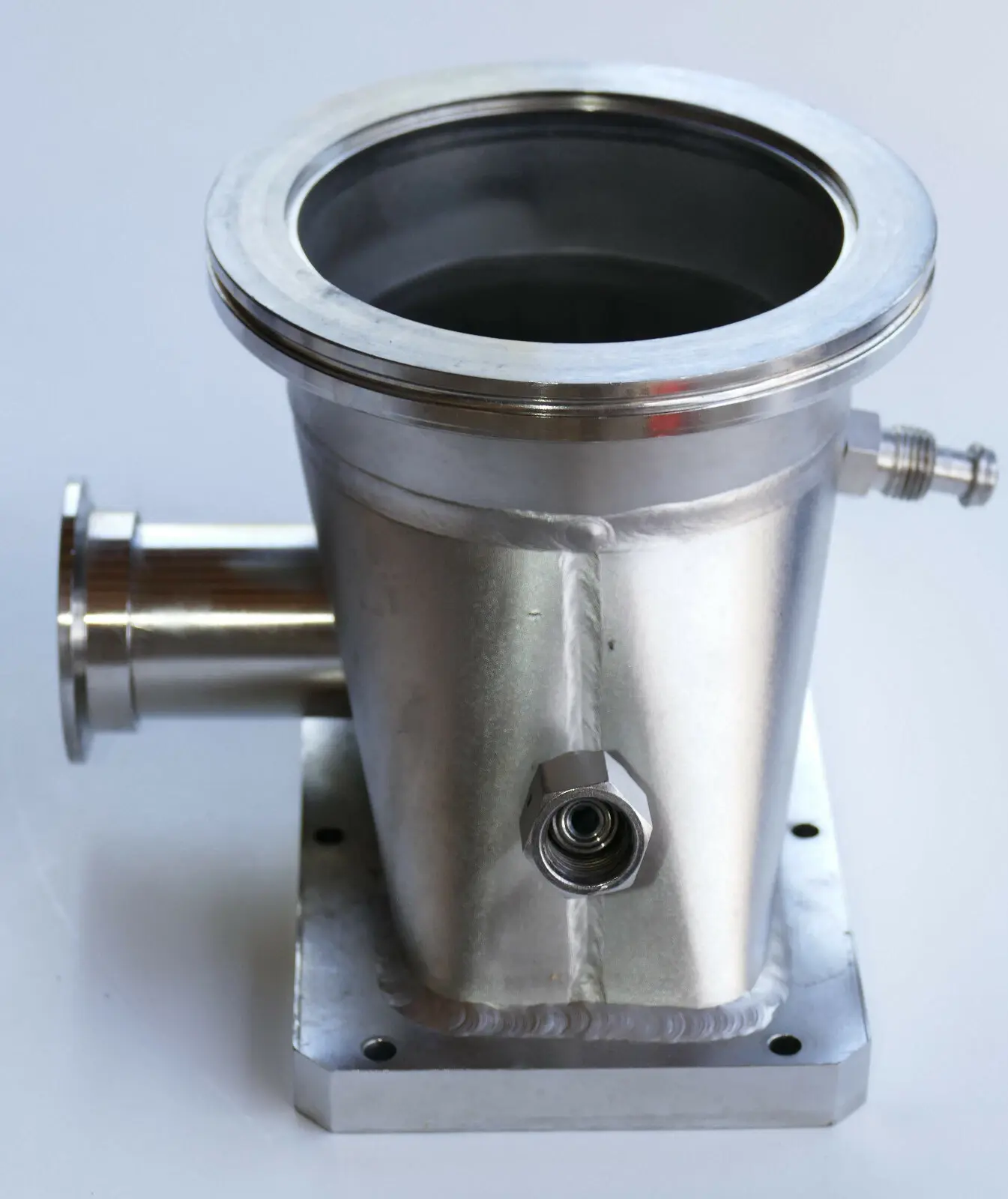 圖為 已使用的 MDC Vacuum Manifold 待售
