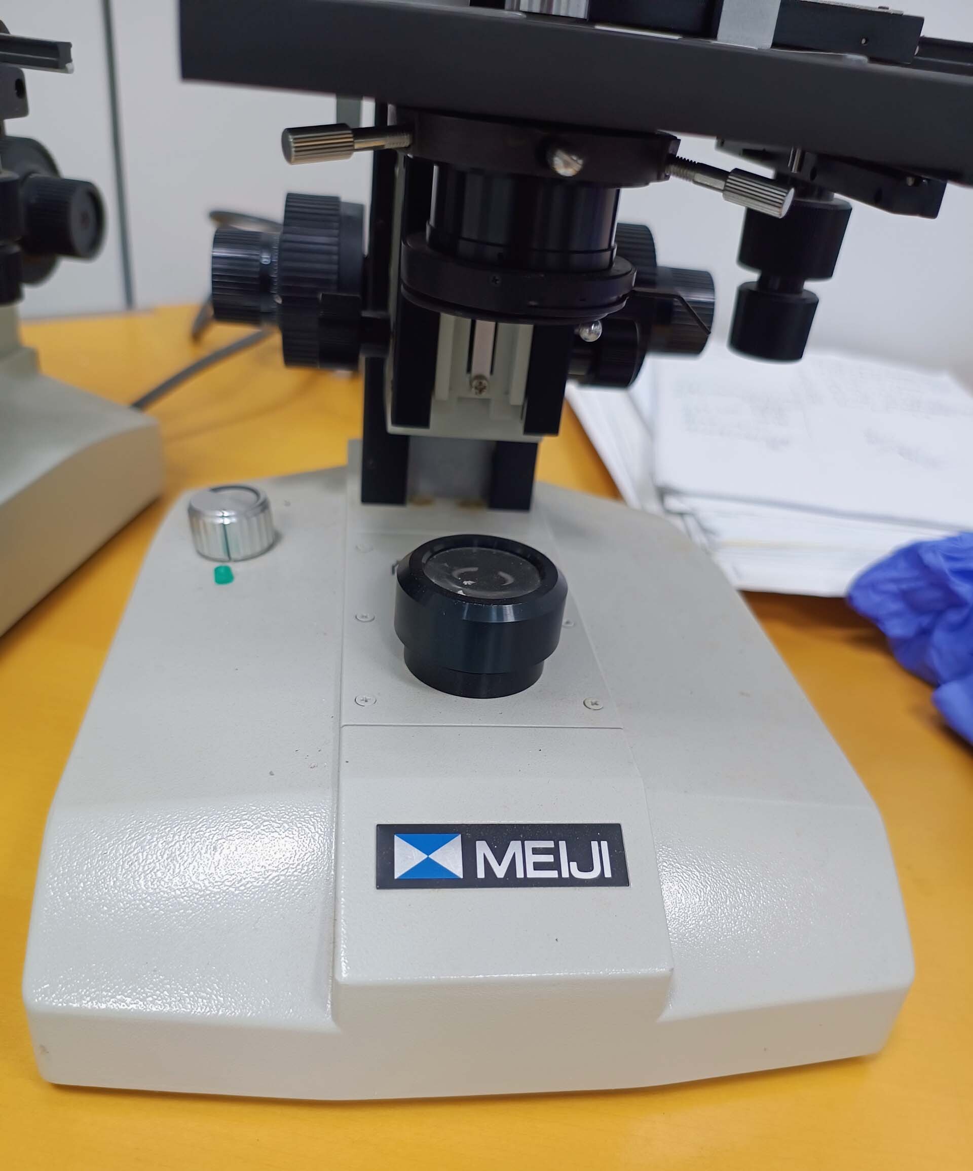 Photo Used MEIJI Microscopes For Sale