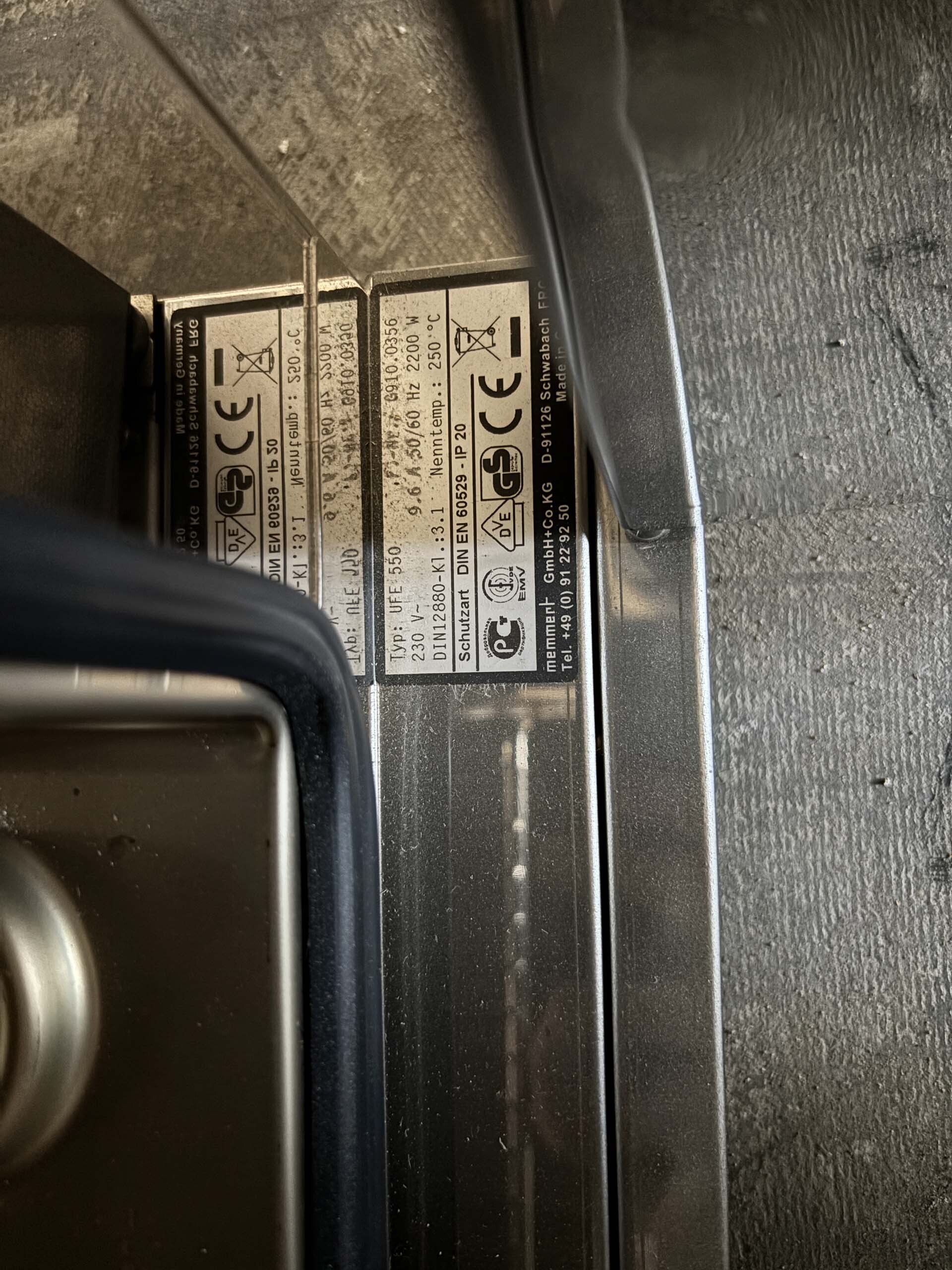 图为 已使用的 MEMMERT UFE 550 待售