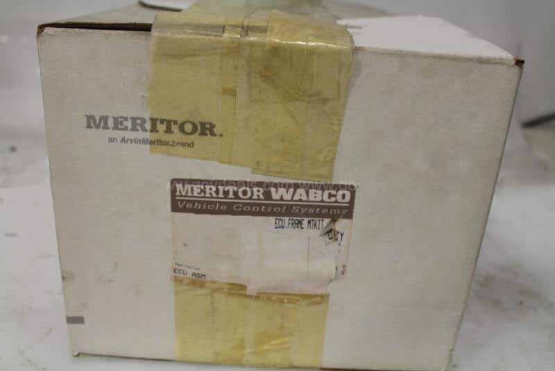 Photo Used MERITOR WABCO ASM 53-28246-000 For Sale